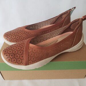 JBU by Jambu Women's Emma Ballet Flat Brown Tan Various Sizes